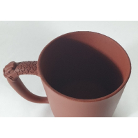 Mooi bewerkt Yixing trekpotje, gemerkt